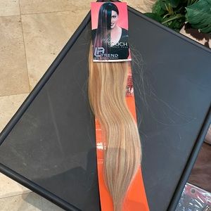 100 Human Hair Weft, 18 mins with nch
